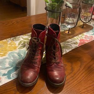 Taos Red Boots Size 8